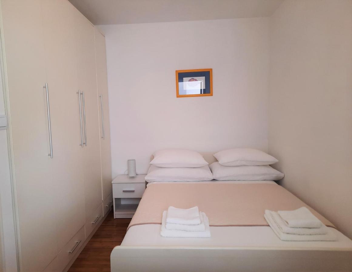 Apartment Mato Barbariga Zewnętrze zdjęcie